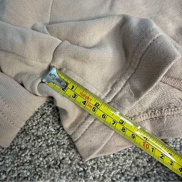 🎆Nike Sportswear Icon Clash Fleece Drawcord Shorts small tan loungewear pockets - Picture 12 of 16